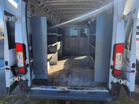 Used 2017 RAM ProMaster 2500 image 16