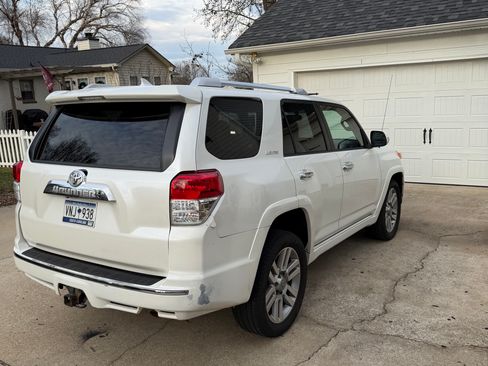 Used 2010 Toyota 4Runner Limited image 4