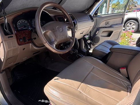 Used 1999 Toyota 4Runner Limited AWD/4WD image 8