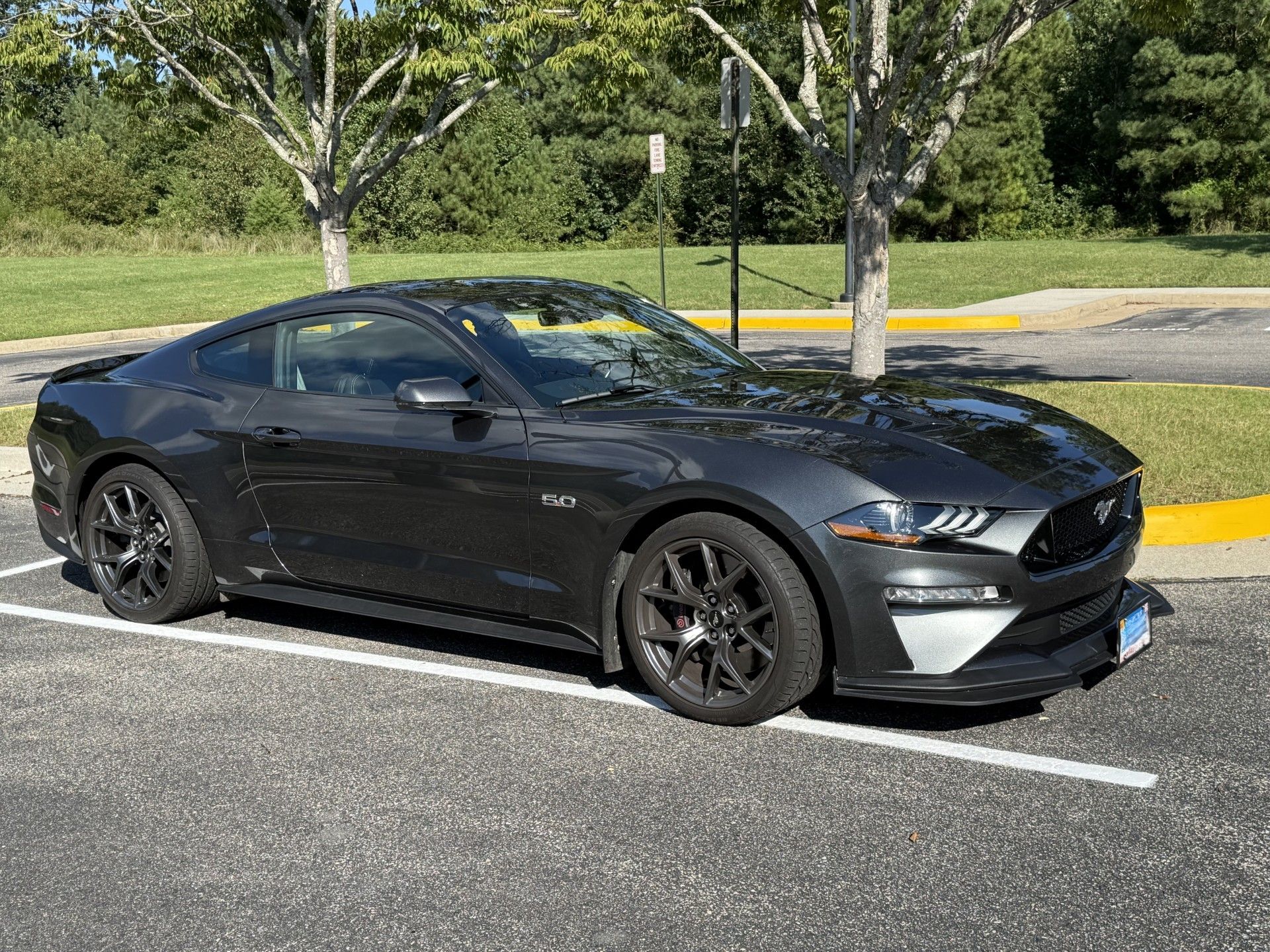 Used 2019 Ford Mustang GT Premium w/ Performance Package - Level 2 RWD image 4