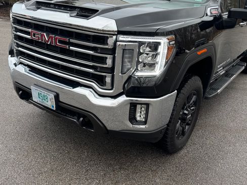 Used 2022 GMC Sierra 2500 SLT image 4