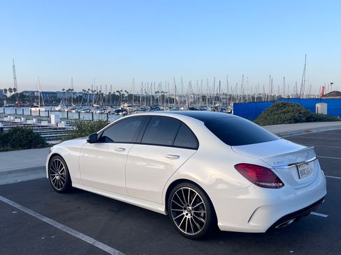 Used 2018 Mercedes-Benz C 300 Sedan image 6