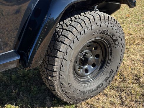 Used 2004 Jeep Wrangler 4WD image 20