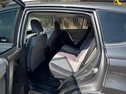 Used 2013 Toyota RAV4 XLE AWD/4WD image 11