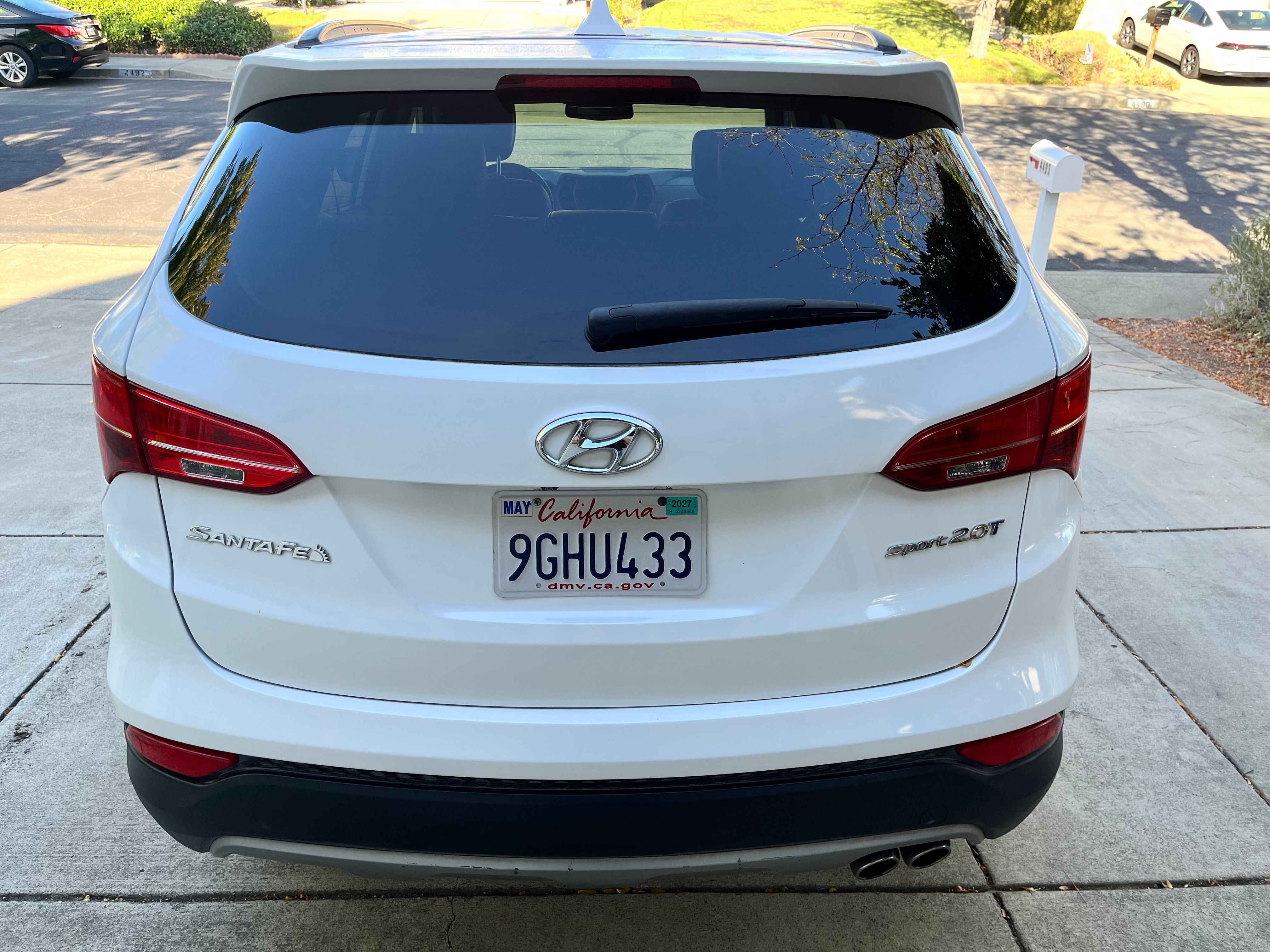 Used 2014 Hyundai Santa Fe Sport 2.0T w/ Navigation Package 06 FWD image 6
