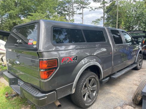 Used 2014 Ford F150 FX4 w/ Equipment Group 402A Luxury AWD/4WD image 3