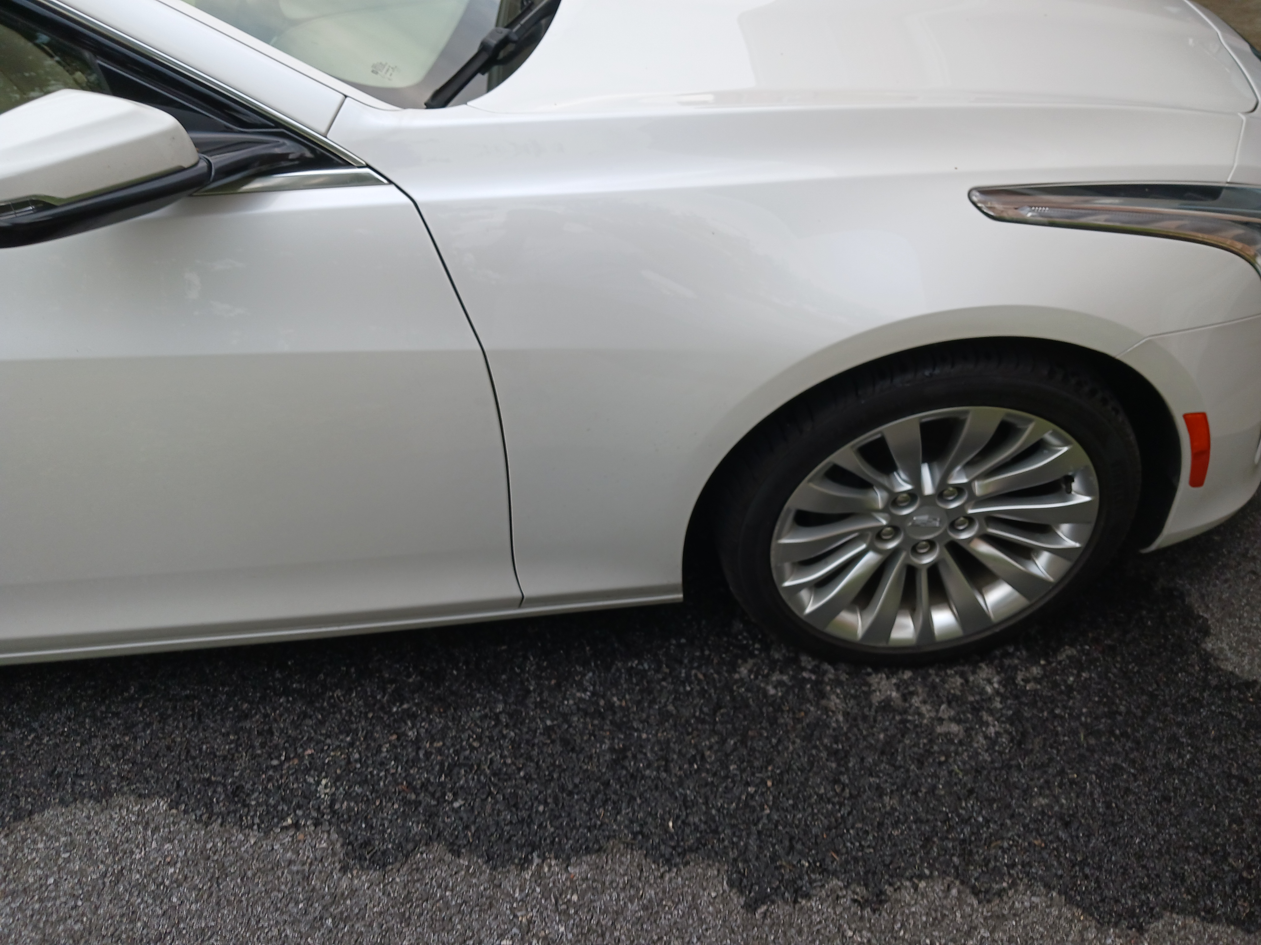 Used 2016 Cadillac CTS Luxury RWD image 16