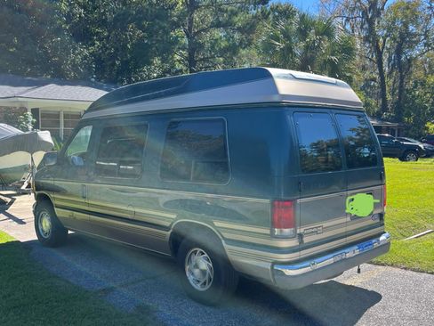 Used 1997 Ford E-150 and Econoline 150 image 8