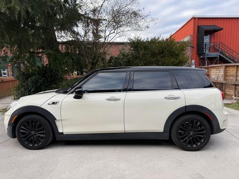 Used 2017 MINI Cooper Clubman S image 6