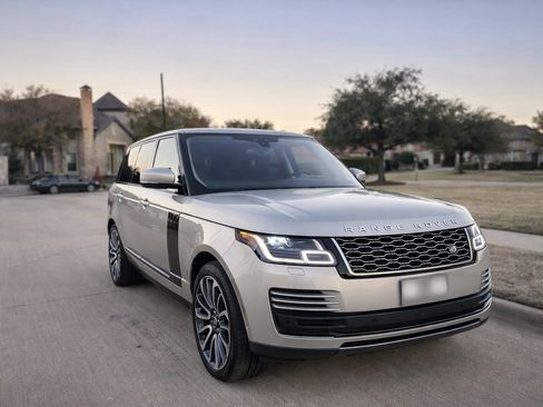 Used 2020 Land Rover Range Rover HSE image 5