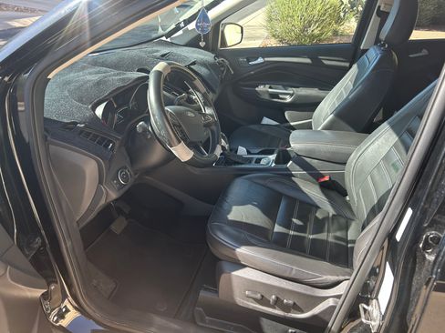 Used 2018 Ford Escape Titanium FWD image 10