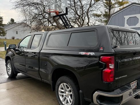 Used 2019 Chevrolet Silverado 1500 LT w/ All-Star Edition image 4