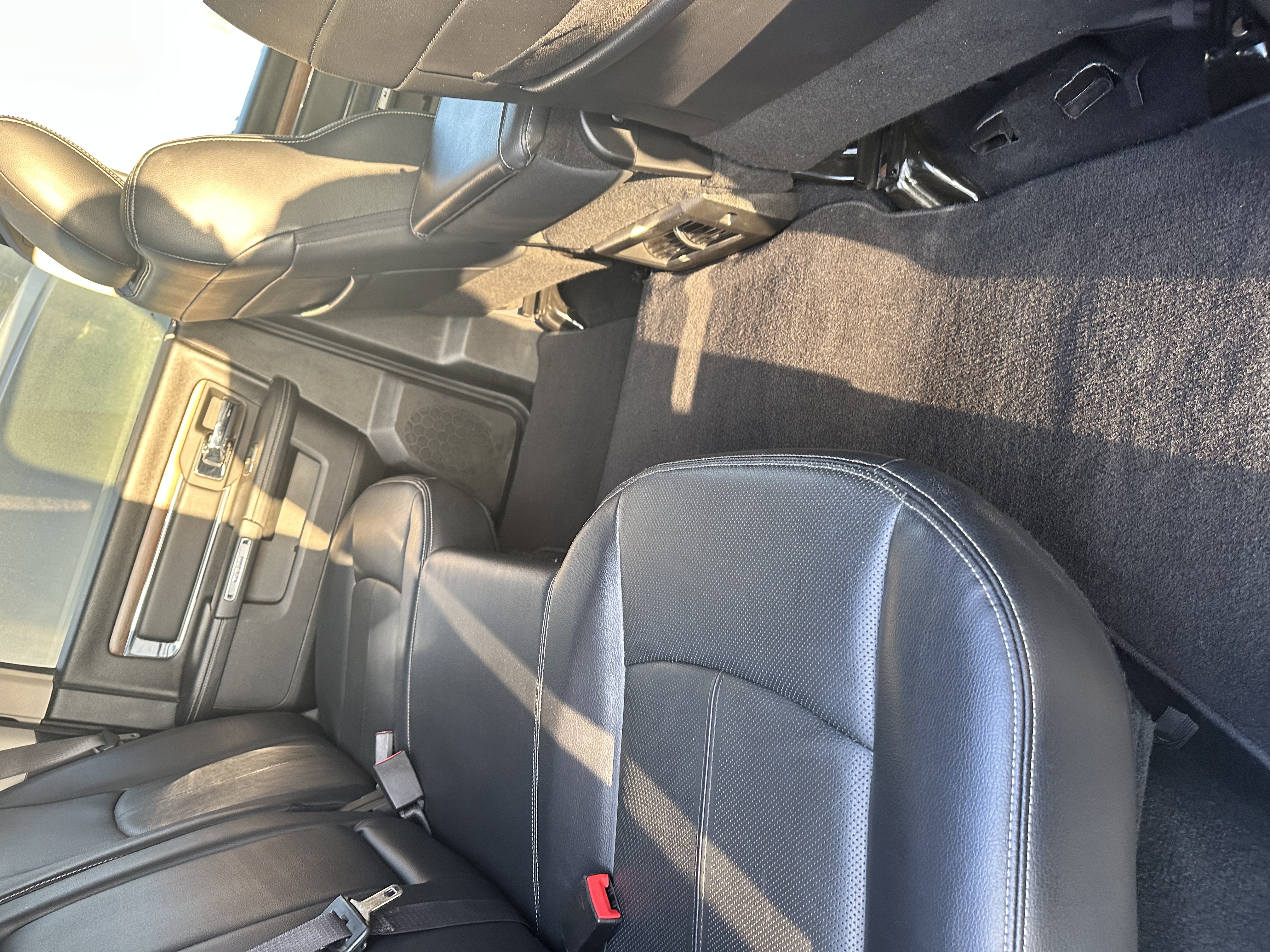 Used 2019 RAM 1500 Laramie RWD image 22