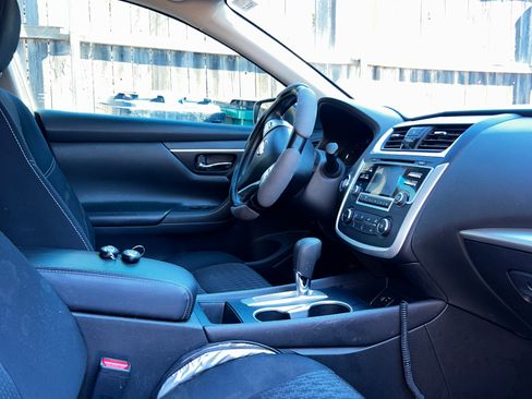 Used 2016 Nissan Altima 2.5 S w/ Power Driver Seat Package image 15