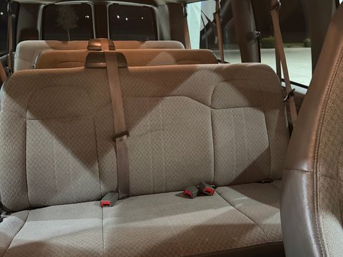 Used 2017 Chevrolet Express 3500 LT w/ LT Preferred Equipment Group image 8