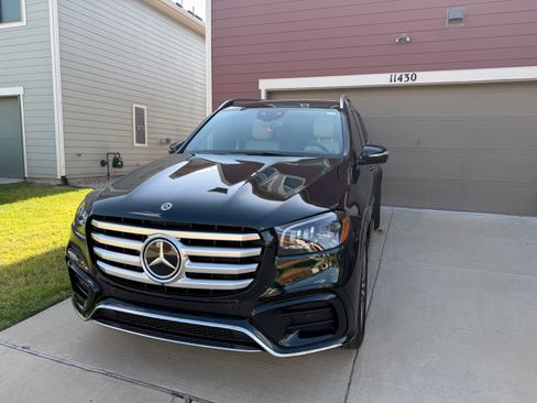Used 2024 Mercedes-Benz GLS 450 4MATIC image 8