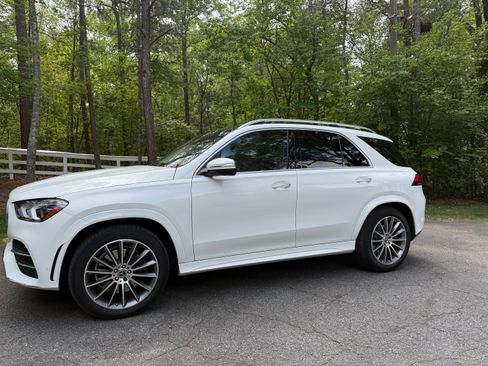 Used 2020 Mercedes-Benz GLE 580 4MATIC image 1