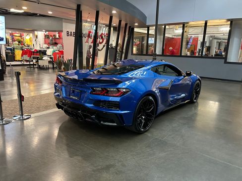 Used 2023 Chevrolet Corvette Z06 image 4