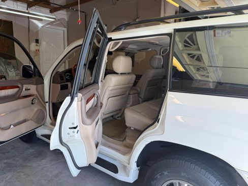 Used 2001 Lexus LX 470 4WD image 5