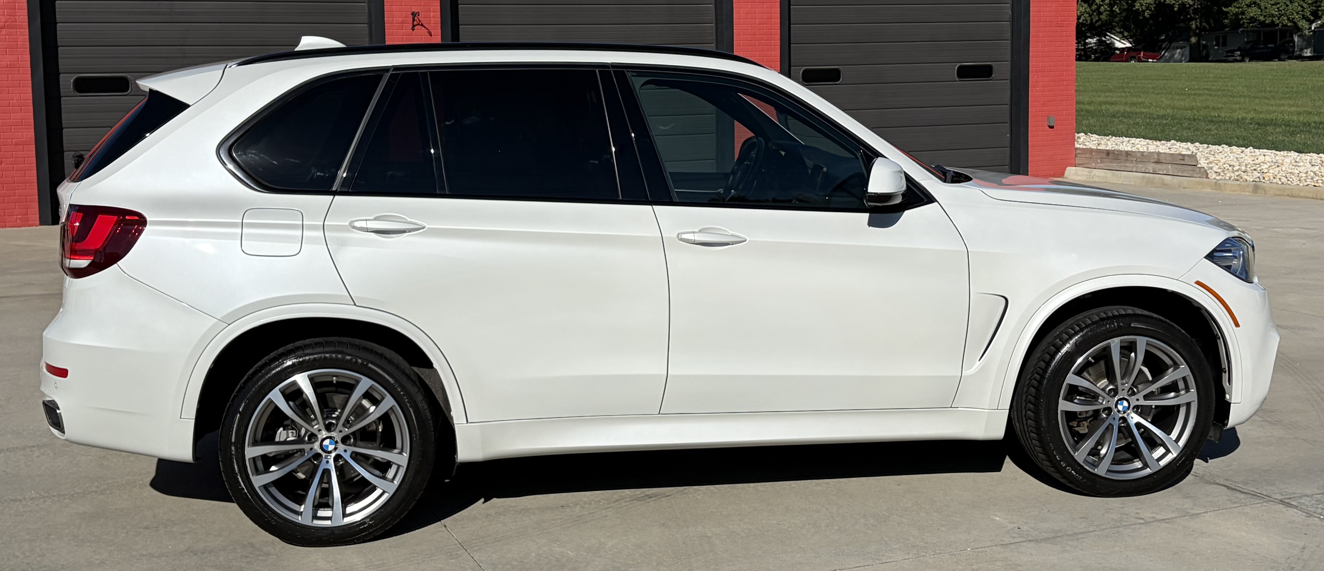 Used 2016 BMW X5 xDrive35i AWD/4WD image 10