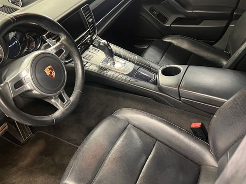Used 2013 Porsche Panamera GTS AWD/4WD image 20