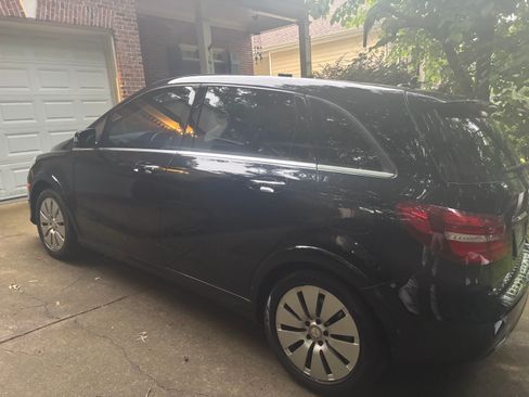 Used 2015 Mercedes-Benz B 250e image 20