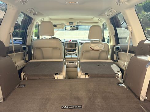 Used 2017 Lexus GX 460 Luxury AWD/4WD image 15