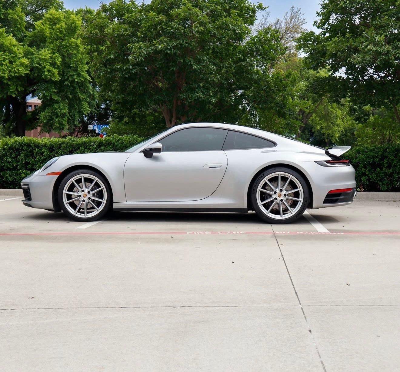 Used 2020 Porsche 911 Carrera image 2