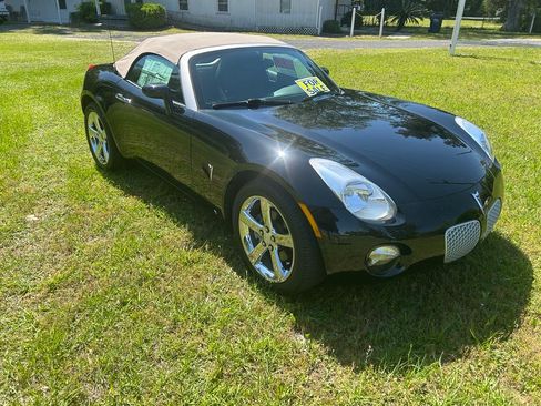 Used 2007 Pontiac Solstice Convertible image 5