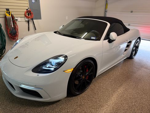 Used 2023 Porsche 718 Boxster S image 5