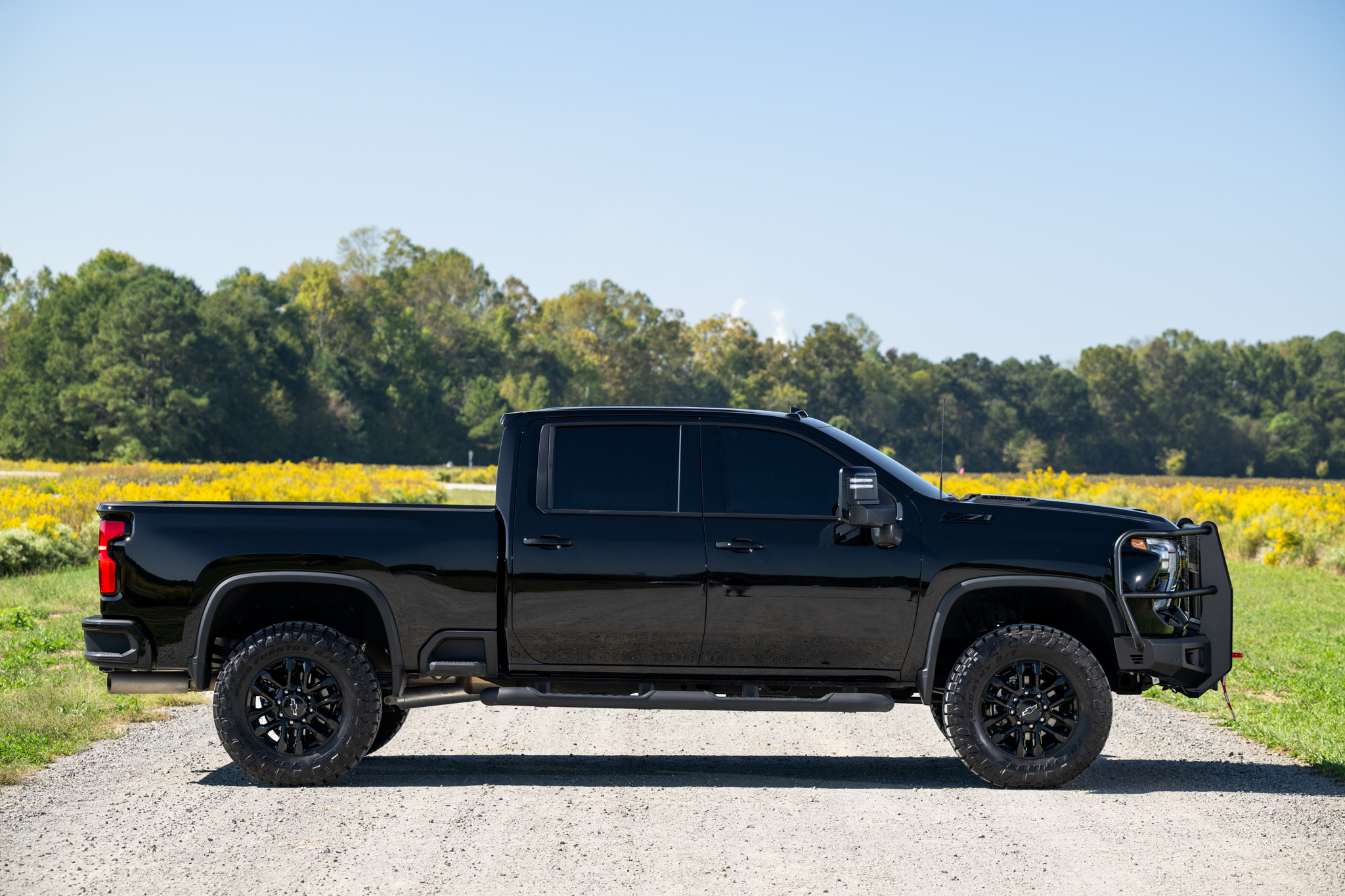 Used 2026 Chevrolet Silverado 2500 LTZ w/ Trail Boss Package AWD/4WD image 5
