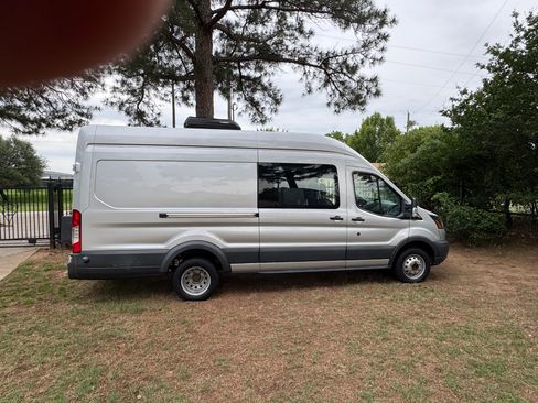 Used 2018 Ford Transit 350 148 High Roof Extended DRW RWD image 1