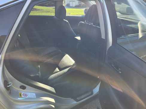 Used 2012 Lexus RX 450h AWD image 10