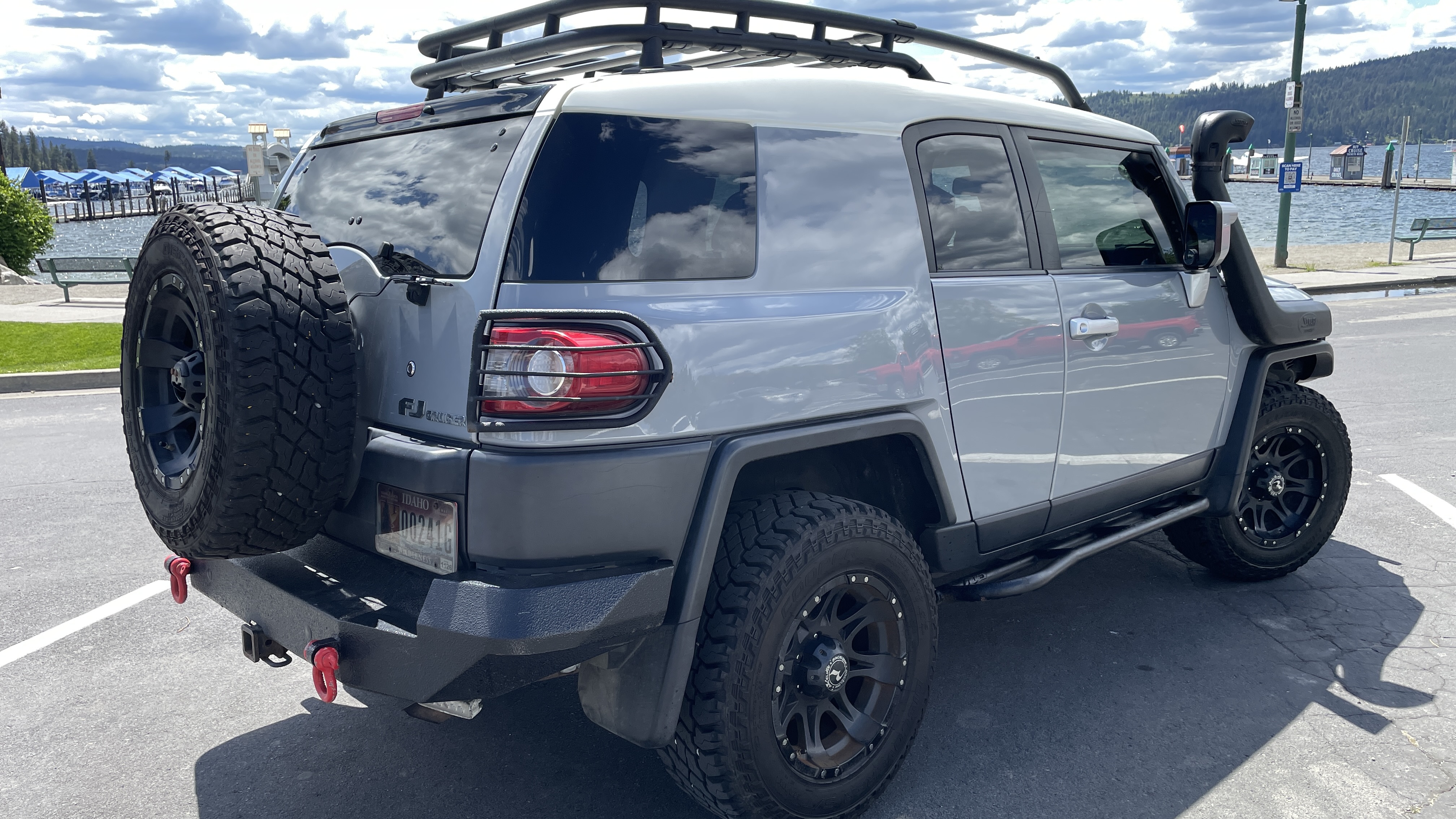 Used 2014 Toyota FJ Cruiser 4WD w/ Convenience Package image 4