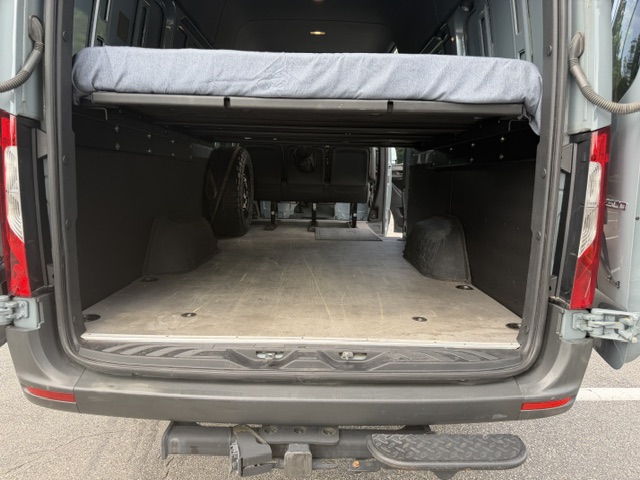 Used 2022 Mercedes-Benz Sprinter 2500 w/ Charging Package, Dashboard image 21