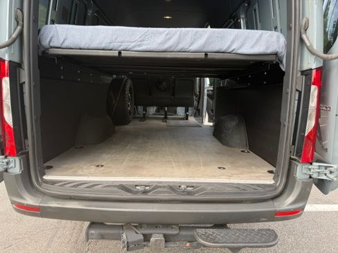 Used 2022 Mercedes-Benz Sprinter 2500 w/ Charging Package, Dashboard image 21