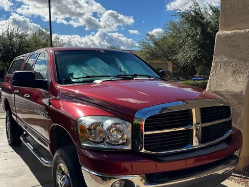 Used 2006 Dodge Ram 2500 Truck SLT w/ Quad Cab Big Horn Value Group image 4