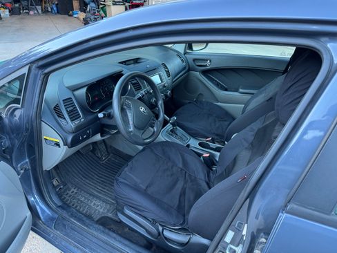 Used 2016 Kia Forte LX w/ LX Popular Plus Package image 13