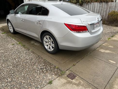 Used 2010 Buick LaCrosse CXL image 4