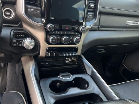 Used 2019 RAM 1500 Laramie image 11