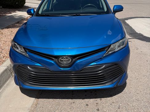 Used 2019 Toyota Camry LE FWD image 1