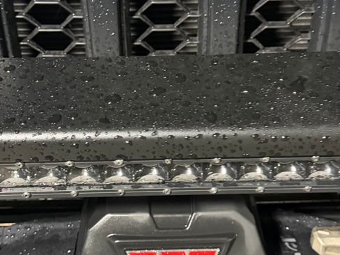 Used 2022 Jeep Gladiator Overland w/ Cold Weather Group image 14