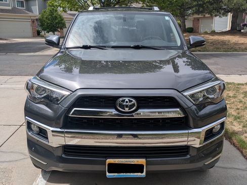 Used 2015 Toyota 4Runner Limited AWD/4WD image 2