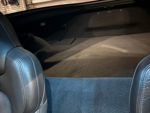 Used 2012 Chevrolet Corvette Grand Sport w/ 3LT Preferred Equipment Group image 5