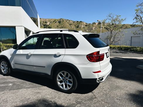 Used 2011 BMW X5 xDrive35i image 25
