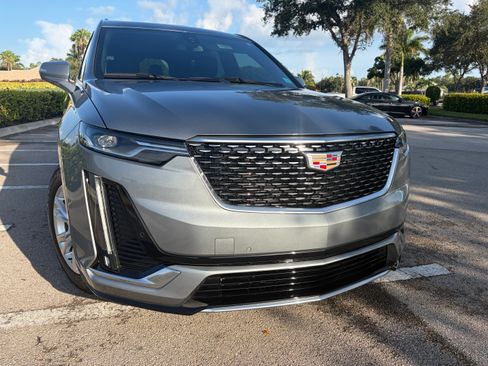 Used 2024 Cadillac XT6 Luxury FWD image 6