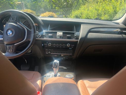 Used 2017 BMW X3 sDrive28i RWD image 4