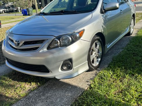Used 2012 Toyota Corolla S FWD image 5
