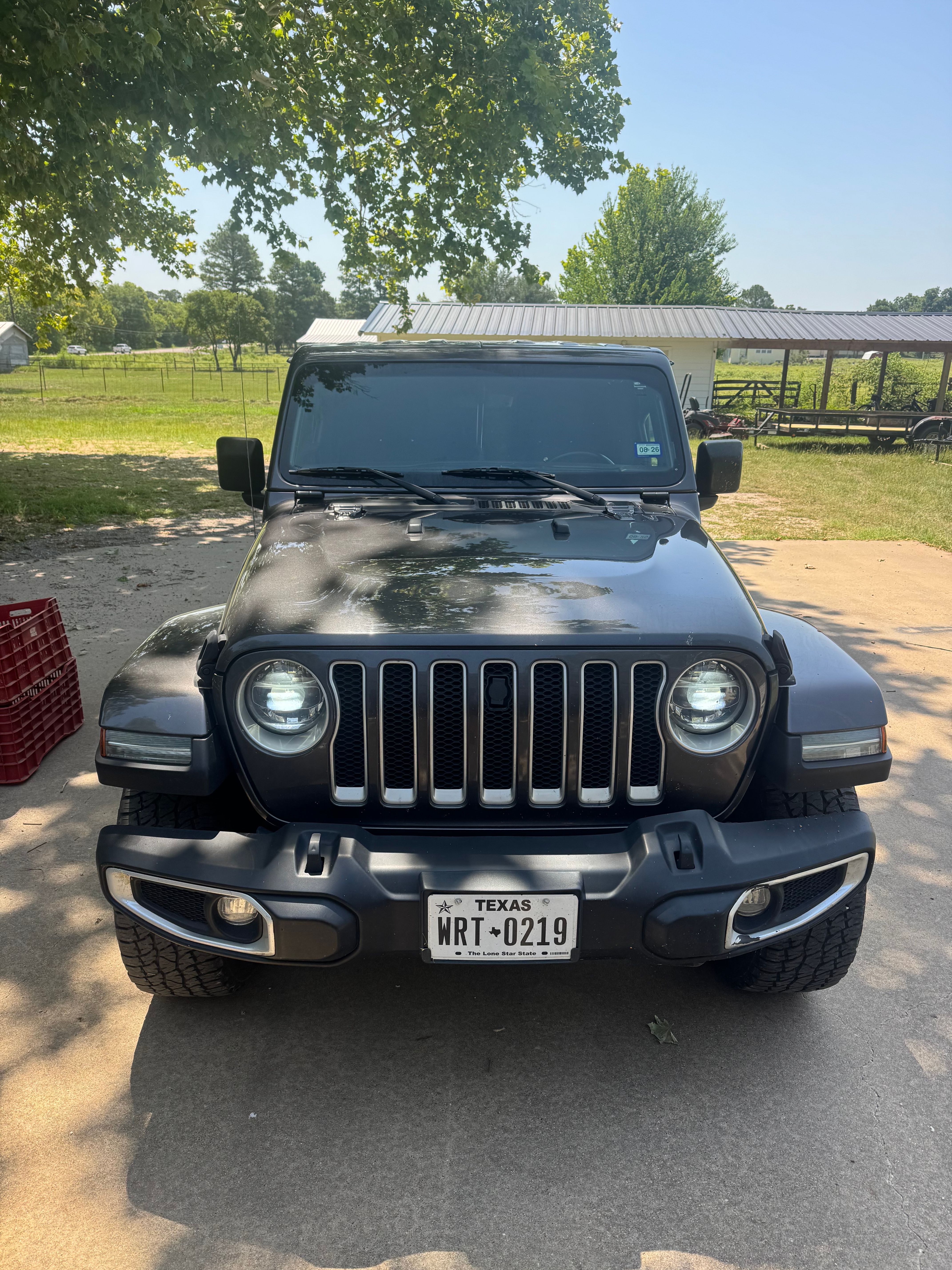 Used 2021 Jeep Wrangler Unlimited Sahara AWD/4WD image 6