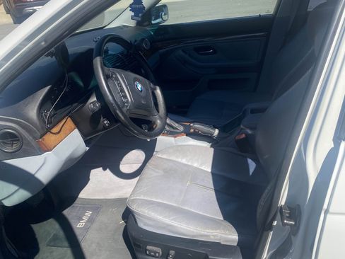 Used 2001 BMW 530i Sedan image 20